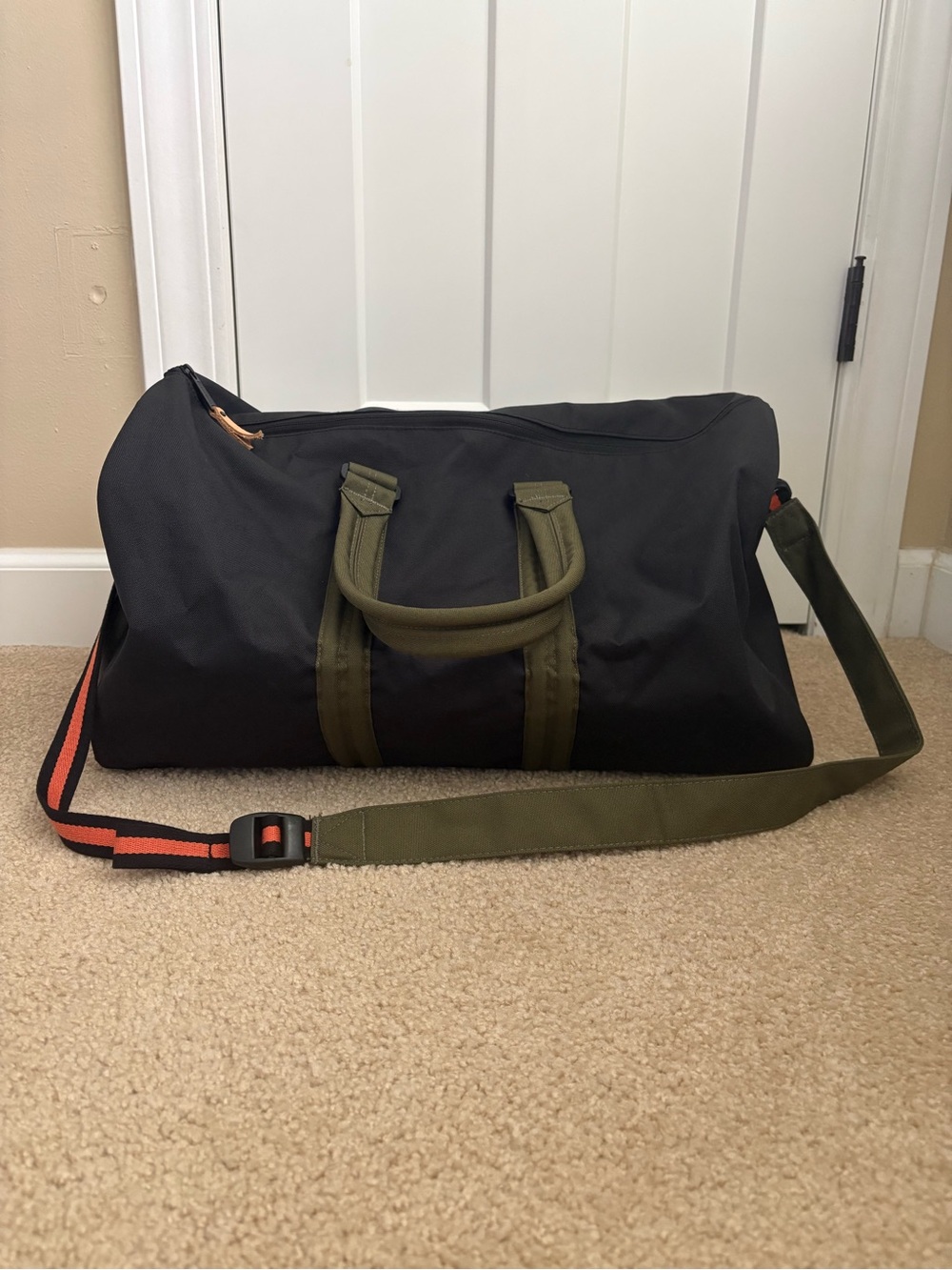 Herschel Supply Co. Novel Colorblock Duffle Bag - Picture 9 of 11